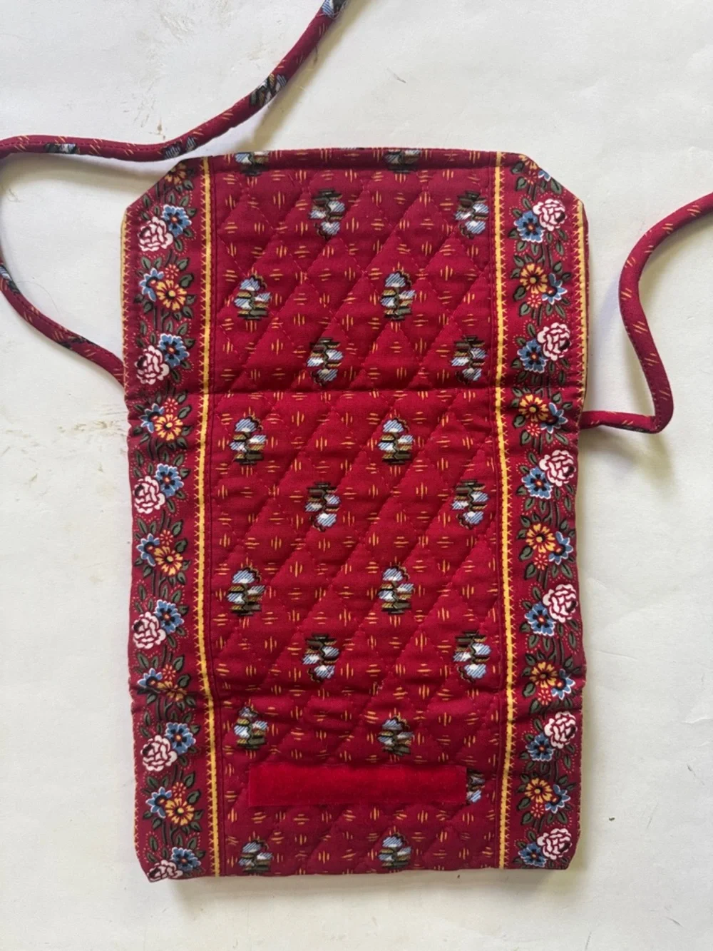 VERA BRADLEY Crossbody Wallet Provincial Red Paisley NWT KL